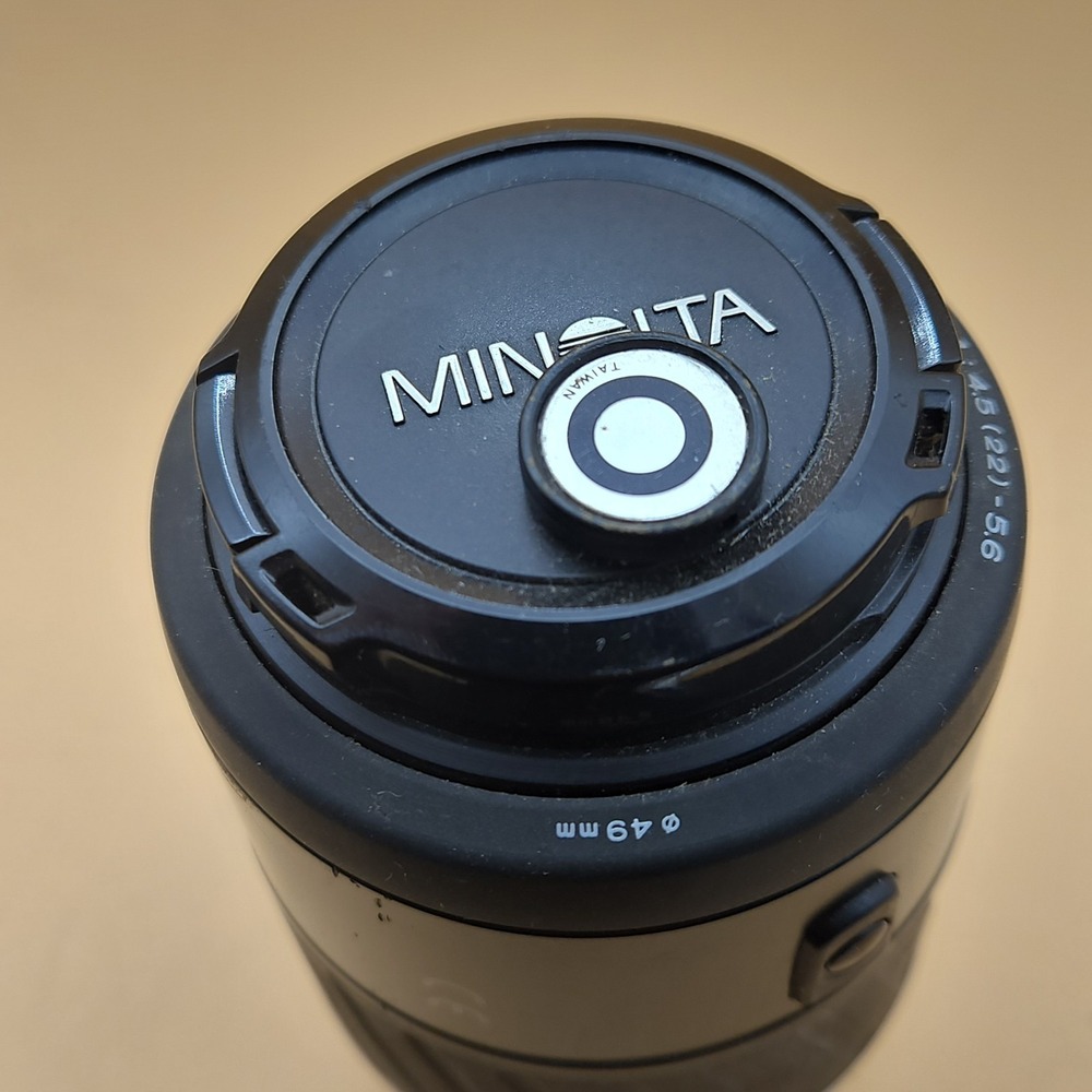 Minolta Camera Lens 70-210mm 1:4.5 AF Zoom Lens Caps - Picture 5 of 7